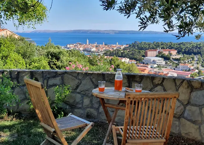 Villa Rapkinja Rab Town